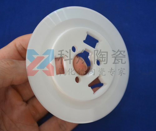 陶瓷刀具的優(yōu)缺點有哪些，我們應注意什么？（