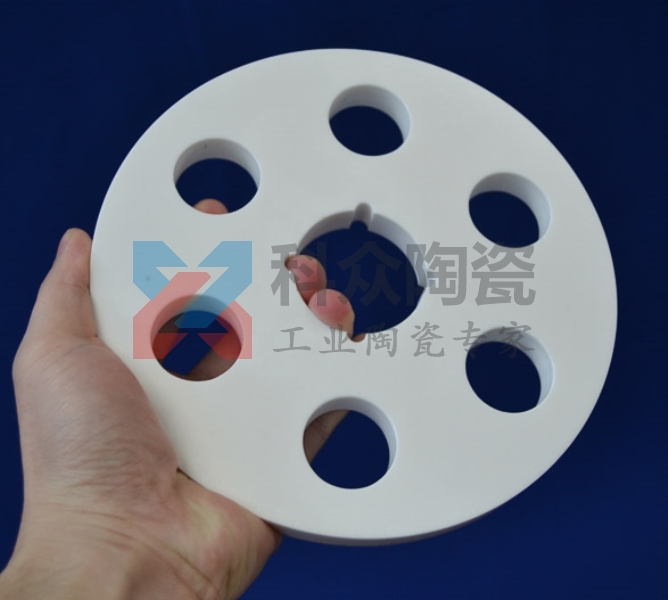 氧化鋯陶瓷研磨后為什么會(huì)有精度誤差？